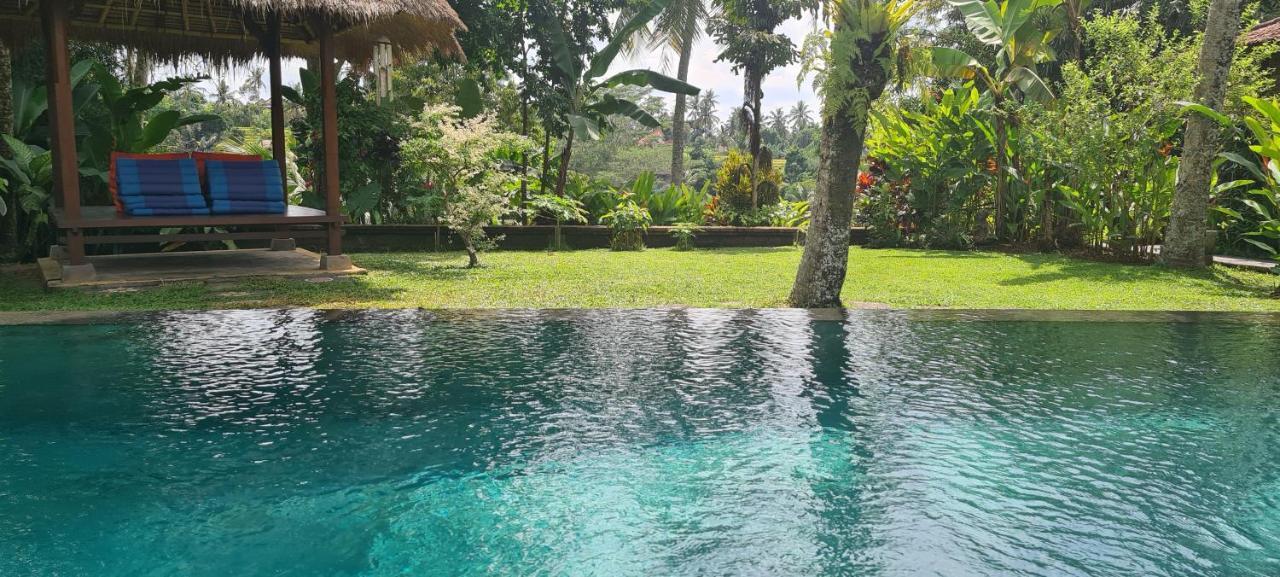 Tempat Tidur & Sarapan Rumah Sungai